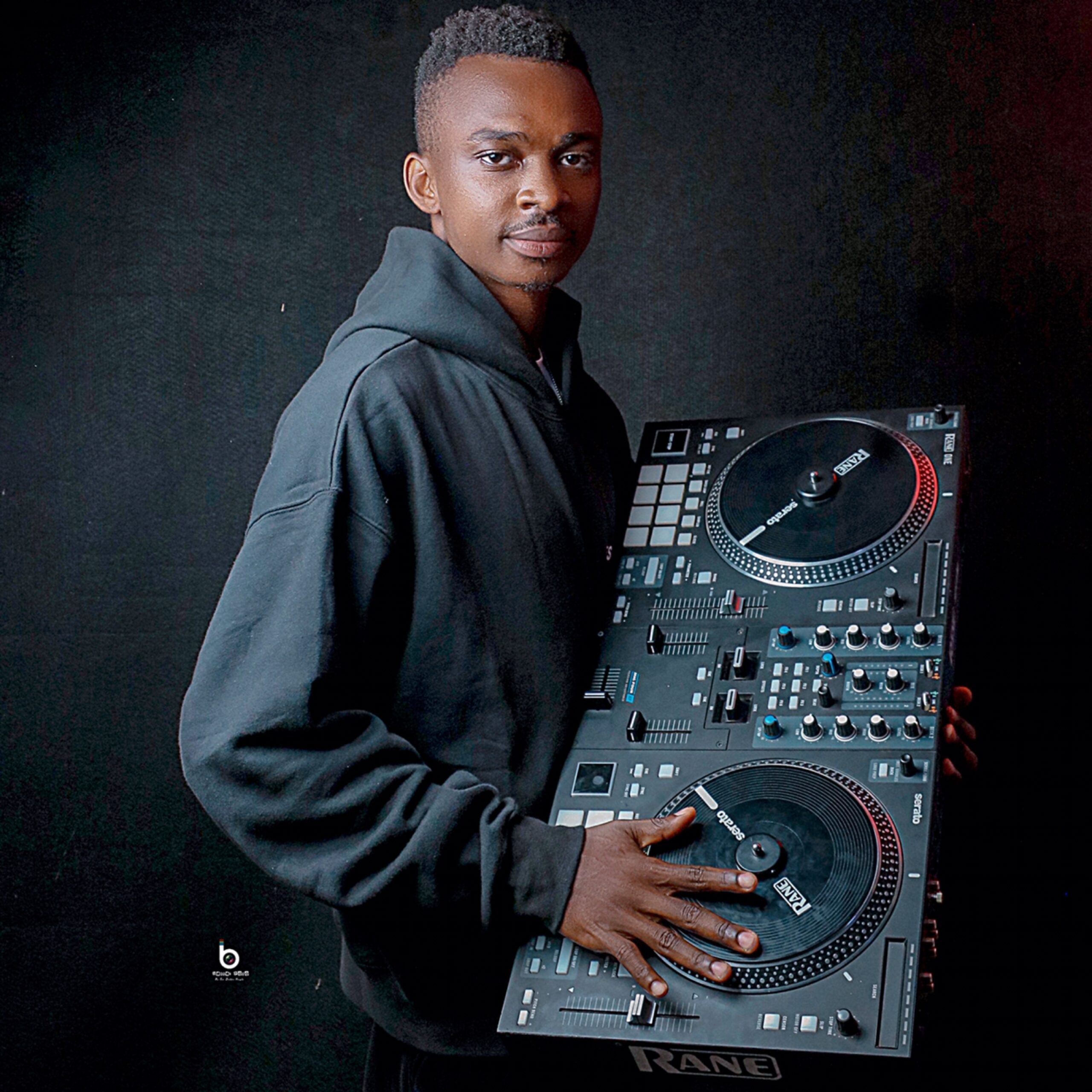 DJ L'Abel Idiochromatic Hip Hop Jamz Mix DJ L'Abel Idiochromatic Hip Hop Jamz Mix